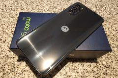 MotoG82-ReviewGC-5