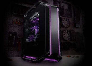 Cooler Master lanza gabinete Cosmos C700M