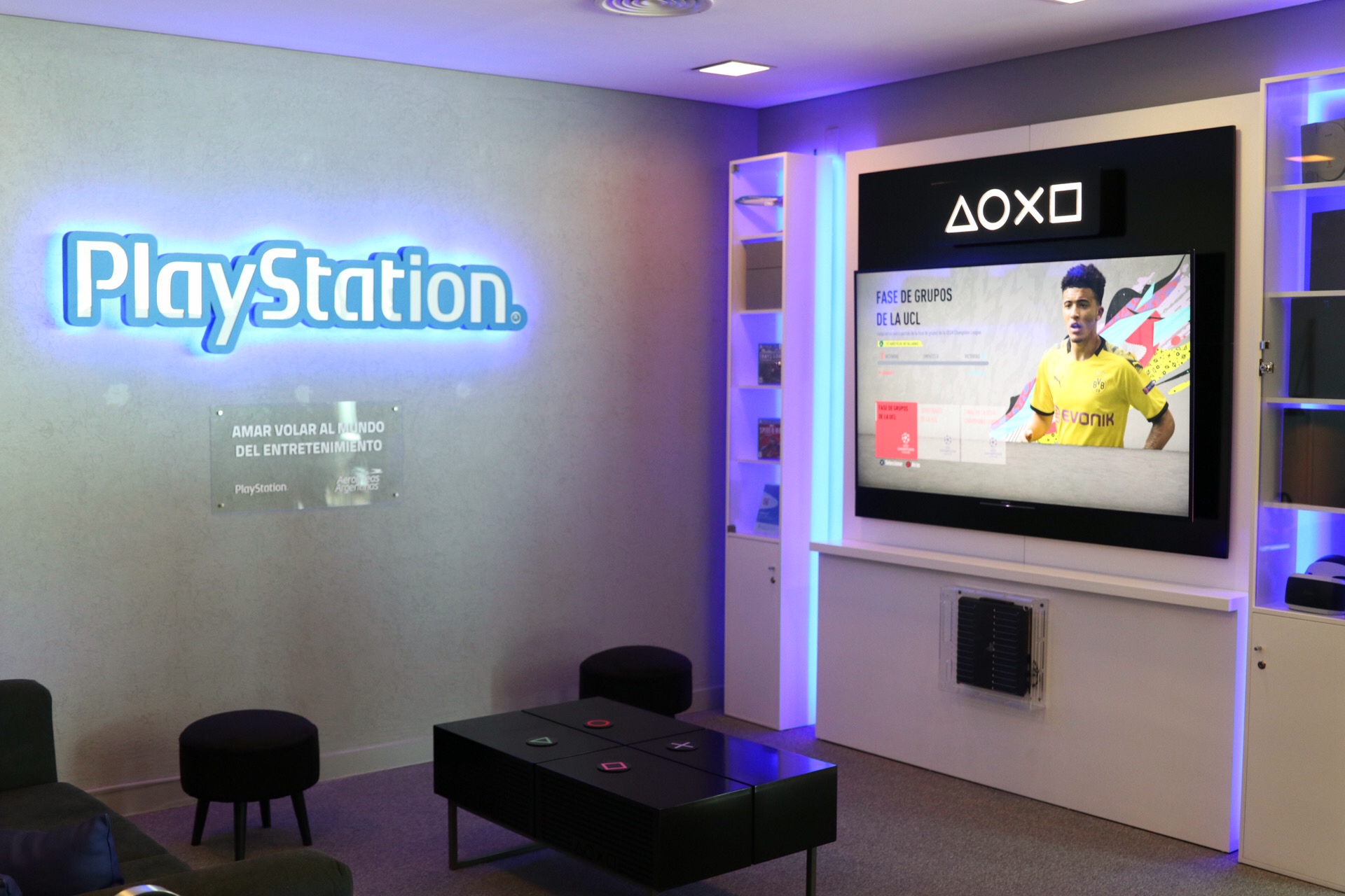 Aerolíneas Argentina y Playstation crean una experiencia de Gaming en Ezeiza