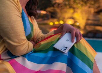 Se lanzó el nuevo Moto g72 en Argentina