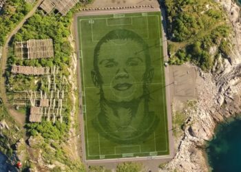 EA celebra a la estrella de la nueva portada de FC 24